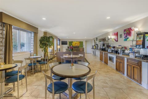 Best Western Plus Pleasanton Inn Hotel in Dublin