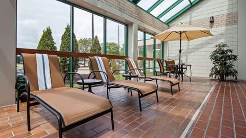 Best Western East Towne Suites Hotel in Madison