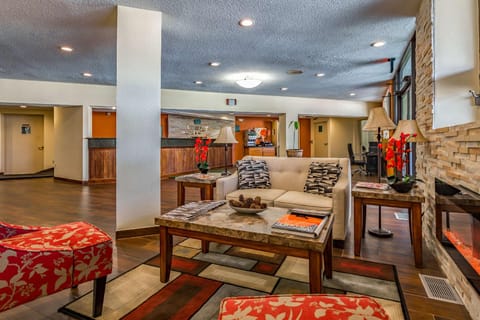 Quality Inn Schenectady - Albany Hotel in Rotterdam