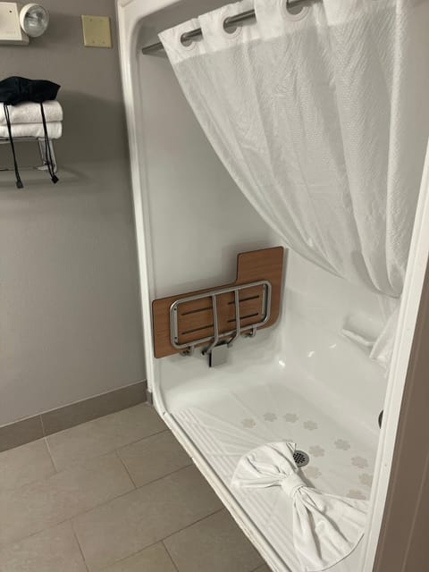 Country Inn & Suites by Radisson, Madison Southwest, WI Hotel in Fitchburg