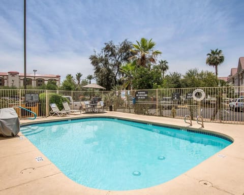 Comfort Suites Peoria Sports Complex Hotel in Glendale