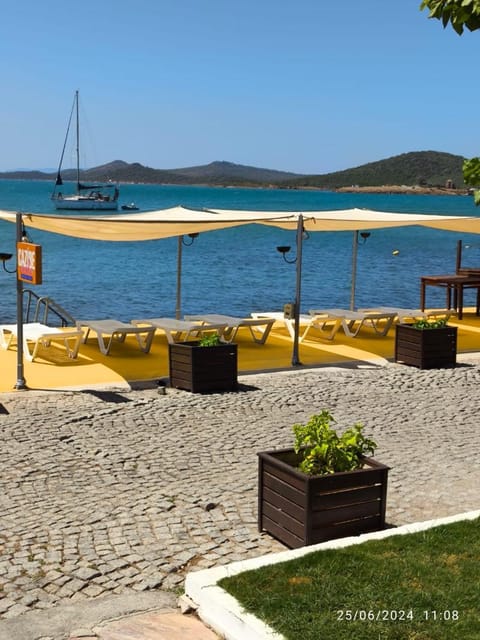 Otel Deniz Hotel in İzmir Province