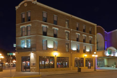 Holiday Inn Express Hotel & Suites Deadwood-Gold Dust Casino By IHG Hotel in Deadwood