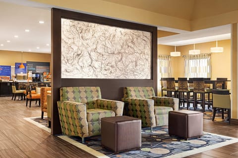 Holiday Inn Express Hotel & Suites Edmond By IHG Hotel in Edmond