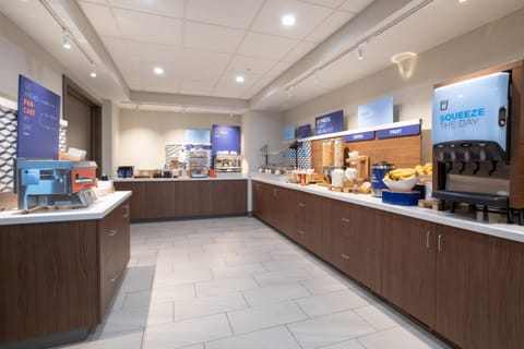 Holiday Inn Express Hotel & Suites Grand Junction By IHG Hotel in Grand Junction