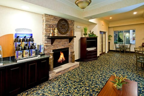 Holiday Inn Express Hotel & Suites Frankfort By IHG Hotel in Frankfort