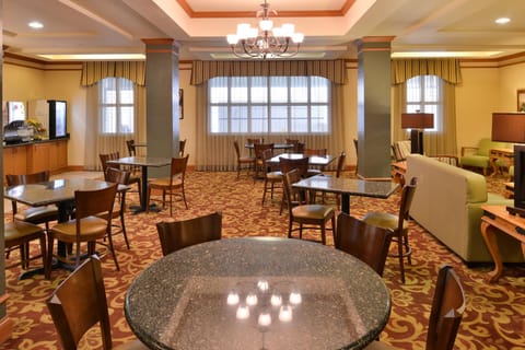 Holiday Inn Express Hotel & Suites Idaho Falls By IHG Hotel in Idaho Falls