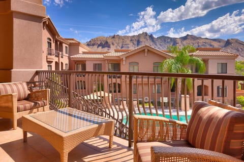 Embassy Suites by Hilton Tucson Paloma Village Hotel in Catalina Foothills