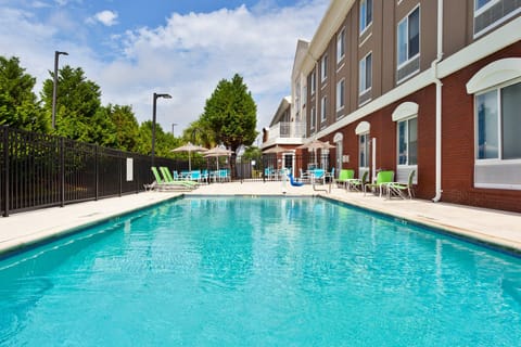 Holiday Inn Express Hotel & Suites Dothan North By IHG Hotel in Dothan