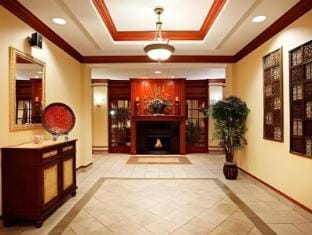 Holiday Inn Express Hotel & Suites Lenoir City Knoxville Area By IHG Hotel in Watts Bar Lake