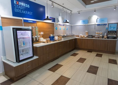 Holiday Inn Express Hotel & Suites Athens Alabama by IHG Hotel in Wheeler Lake