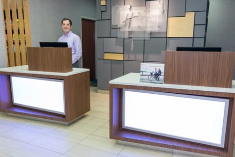 Holiday Inn Express Hotel & Suites Athens Alabama by IHG Hotel in Wheeler Lake