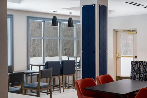 Holiday Inn Express Hotel & Suites Drums-Hazelton By IHG Hotel in Luzerne County