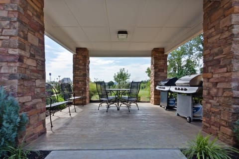 Candlewood Suites Bowling Green By IHG Hotel in Bowling Green