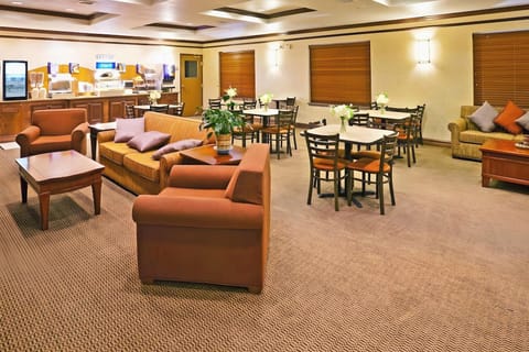 Quality Inn & Suites Bethany - Oklahoma City West Hotel in Oklahoma City