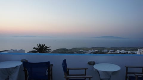 Marcos Rooms Apartment hotel in Oia