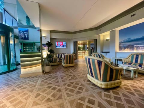 Crystal Hotel Varese Hotel in Varese