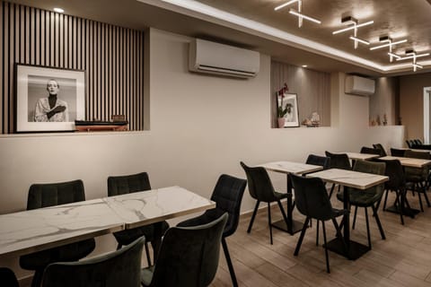 Spinola Hotel Hotel in Saint Julians