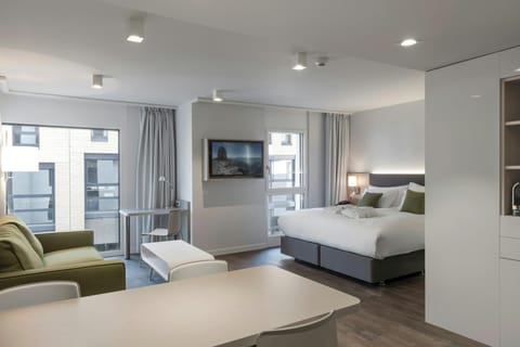 Amenity (Guest room)