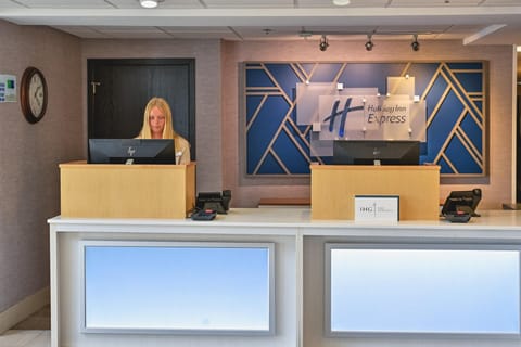 Holiday Inn Express Houghton-Keweenaw By IHG Hotel in Houghton