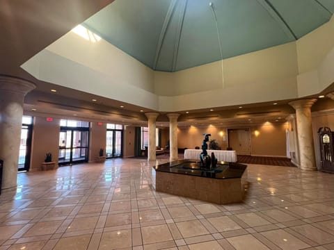 Lynchburg Grand Essential by IHG Hotel in Madison Heights
