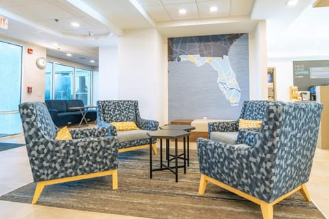 Holiday Inn Express Hotel & Suites Cocoa Beach By IHG Hotel in Cocoa Beach