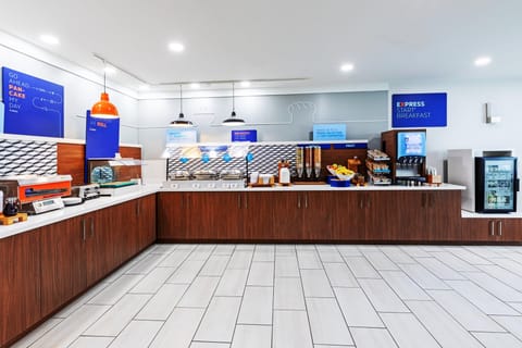 Holiday Inn Express Harvey-Marrero By IHG Hotel in Gretna