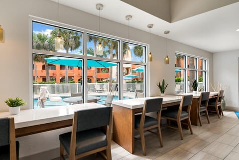 Holiday Inn Express Hotel & Suites - The Villages By IHG Hotel in Lady Lake