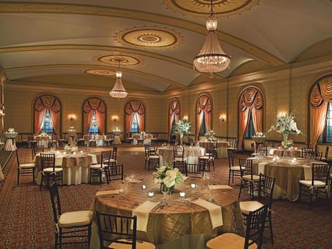 The Westin Poinsett, Greenville Hotel in Greenville