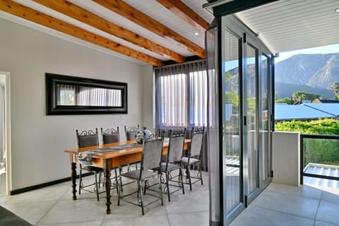 Mimosa Lodge Hotel in Western Cape