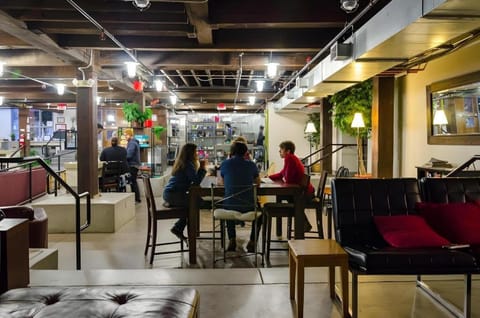 Nashville Downtown Hostel - Adults Only Hostel in East Nashville