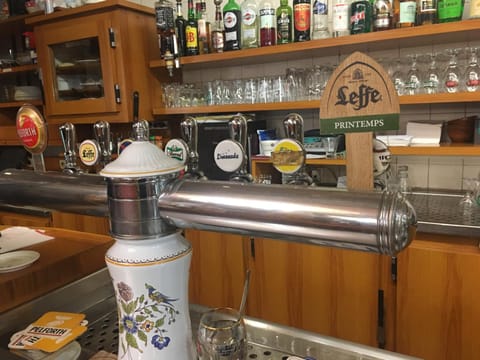 Bar/lounge