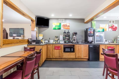 Quality Inn Mount Vernon, IL Hotel in Mount Vernon