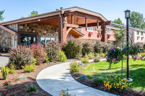 Quality Inn & Suites Coeur d'Alene Hotel in Coeur dAlene