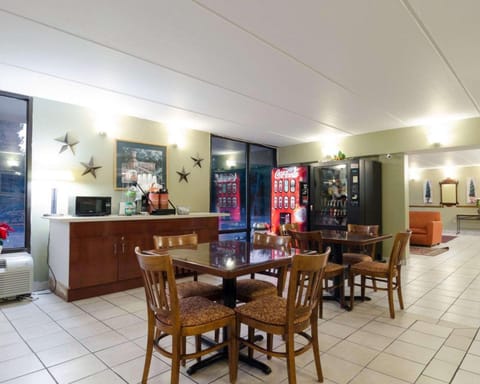 Rodeway Inn Norcross Hotel in Norcross