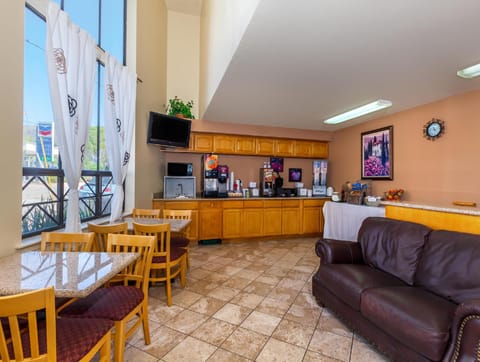 Mission Inn Hotel in San Luis Obispo