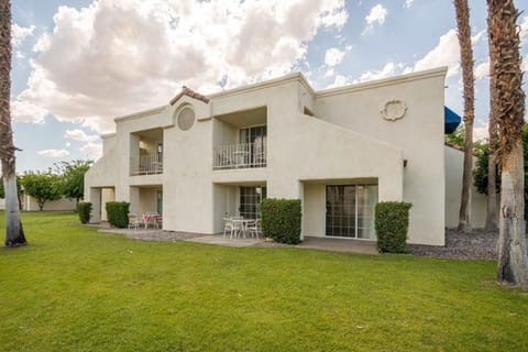 Desert Breezes Resort Resort in Indian Wells