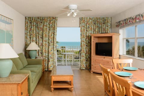Discovery Beach Resort Apartment hotel in Cape Canaveral
