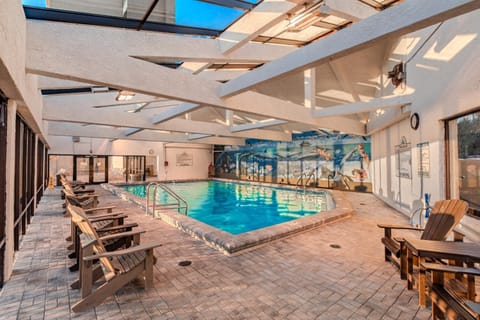 Landmark Holiday Beach Resort Apartment hotel in Panama City Beach