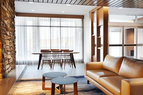 Fairfield by Marriott Inn & Suites Sheboygan Hotel in Sheboygan