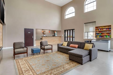 Comfort Suites Shenandoah-The Woodlands Hotel in Shenandoah