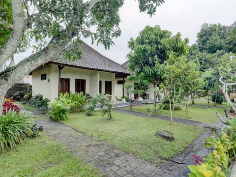 Hotel O Astiti Graha Tanah Lot Hotel in Kediri
