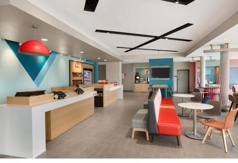 avid hotel Nashville South – Smyrna by IHG Hotel in La Vergne