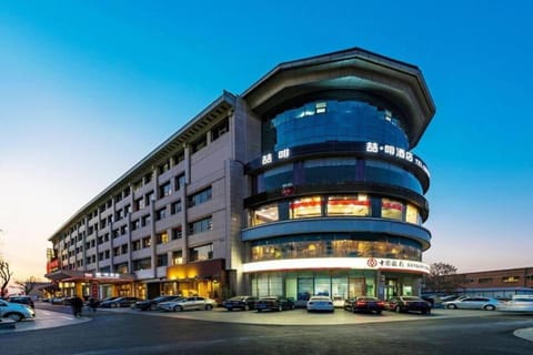 James Joyce Coffetel· Tianjin Olympic Center Lingbin Road Metro Station Hotel in Tianjin