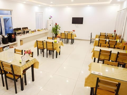 Vatica Hotel TianJin Dagang Xuefu Road University Town Hotel in Tianjin