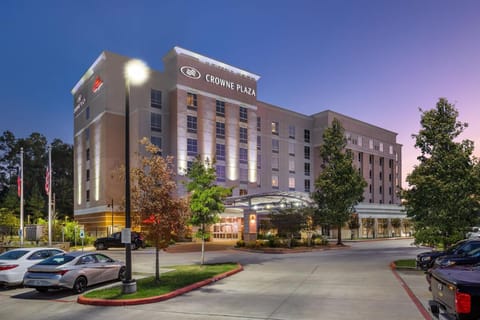 Crowne Plaza SHENANDOAH - WOODLANDS AREA by IHG Hotel in Shenandoah