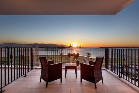 Hilton Garden Inn Izmir Bayrakli Hotel in Izmir