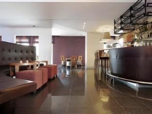 Bar/lounge
