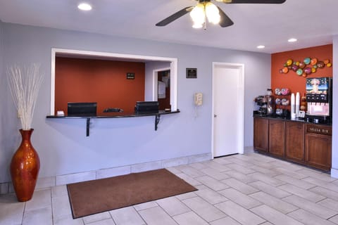 Americas Best Value Inn Batesville Hotel in Mississippi