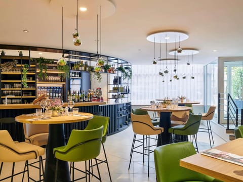 Mercure Paris La Defense Hotel in Courbevoie